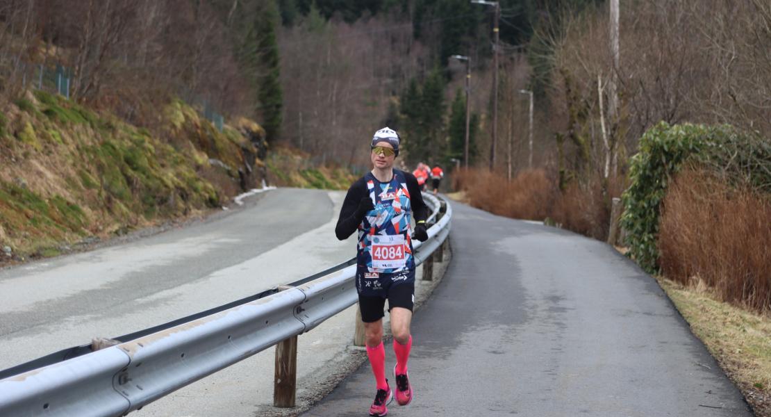 100 km løper i Maratonkarusellen 2023