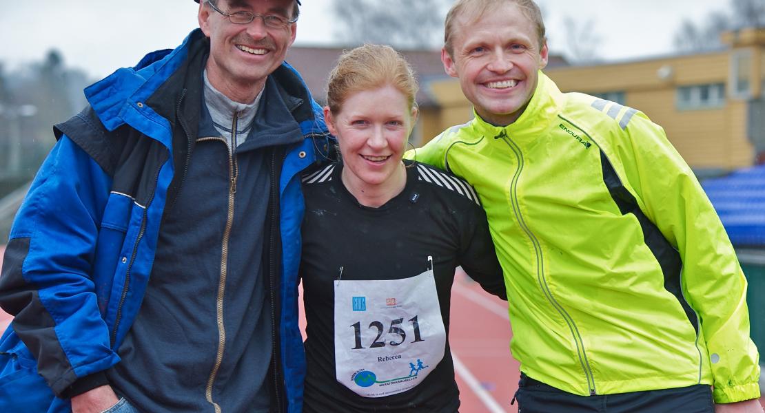 Foto: Toppsport Jørgen Pettersen. Bilde av: Jan Fjærestad, Rebecca Hilland, Hjelpetrener Dag Hilland