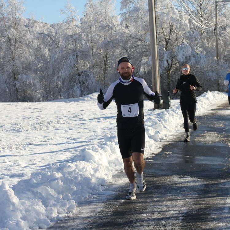 Februar Maraton